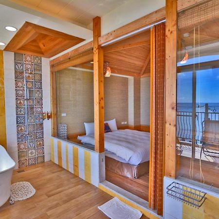 Taitung Sea Level Bed & Breakfast Bagian luar foto