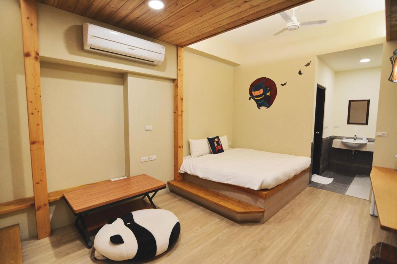 Taitung Sea Level Bed & Breakfast Bagian luar foto